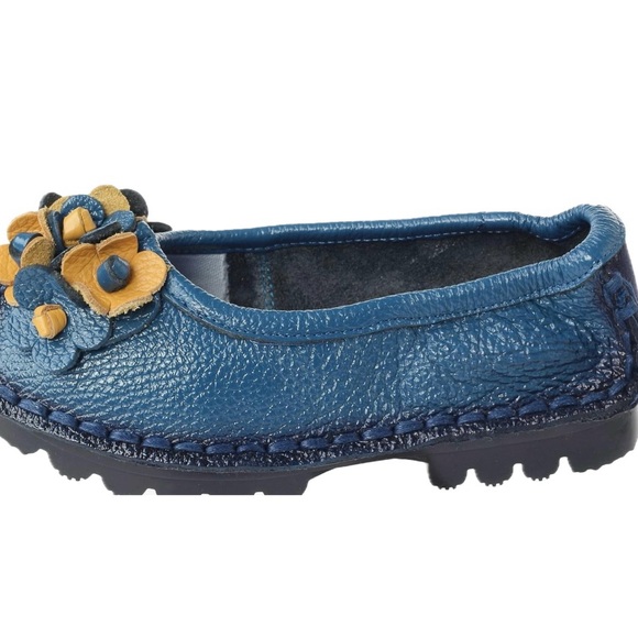 Women’s Leather  Blue and Yellow Floral Flats 7.5 - Picture 3 of 9